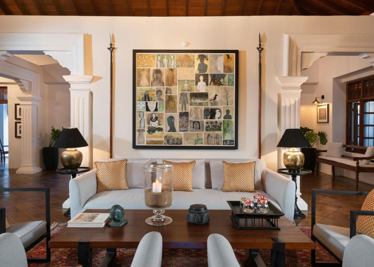 Taru Villas Kandy Exteriör bild