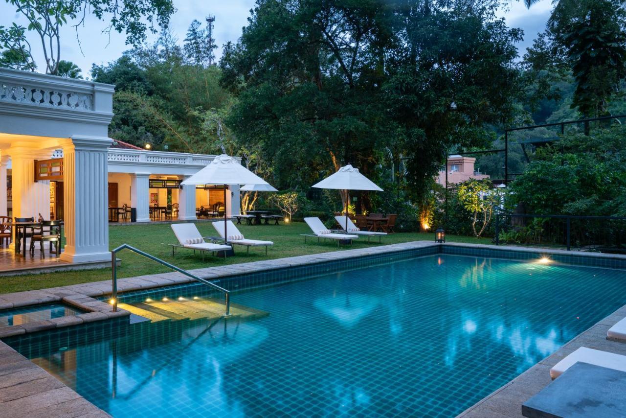 Taru Villas Kandy Exteriör bild