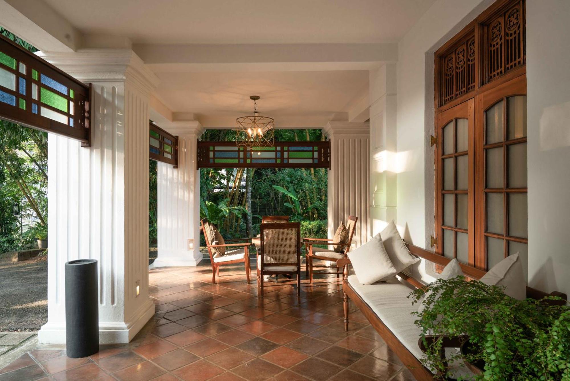 Taru Villas Kandy Exteriör bild