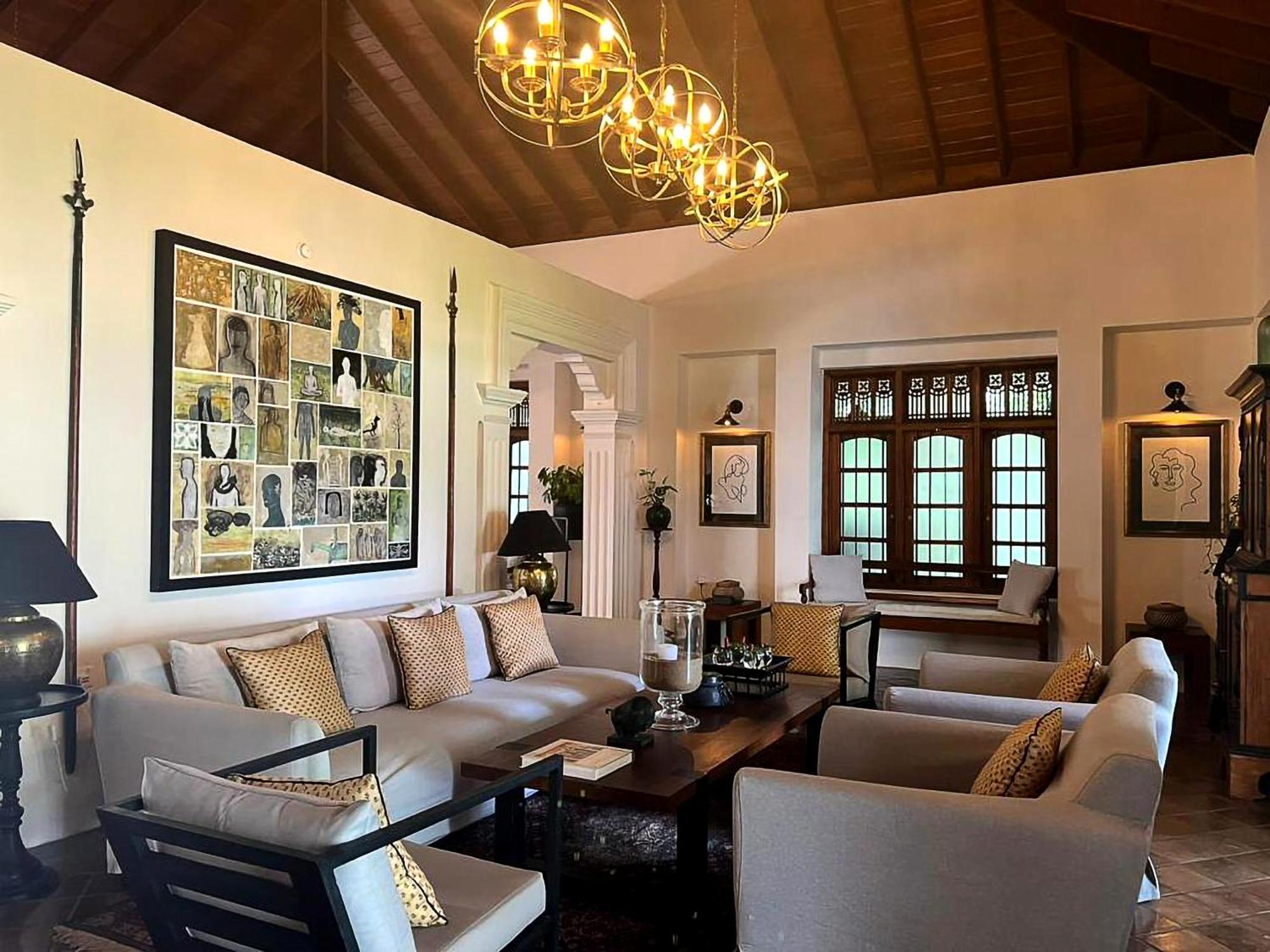 Taru Villas Kandy Exteriör bild